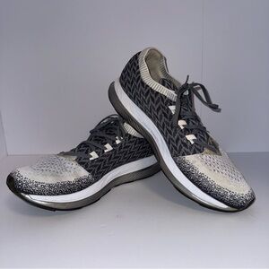 Brooks Bedlam Grey Black Men’s Sneaker Size 13 Athletic Running Shoe Comfort